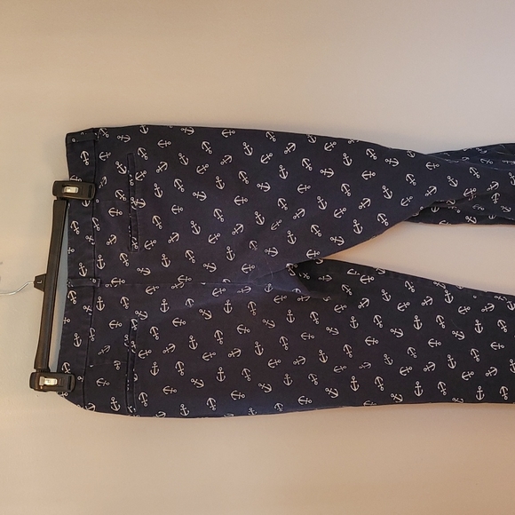Old Navy Women's Diva Navy Pants with Anchors | Size 14 - Picture 5 of 5